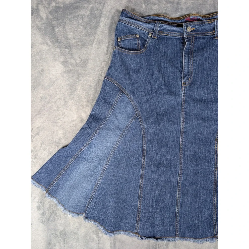 Goddess Jeans Size 18 Denim Midi Skirt Blue Frayed Hem Y2K Paneled Mermaid VTG - Picture 9 of 13